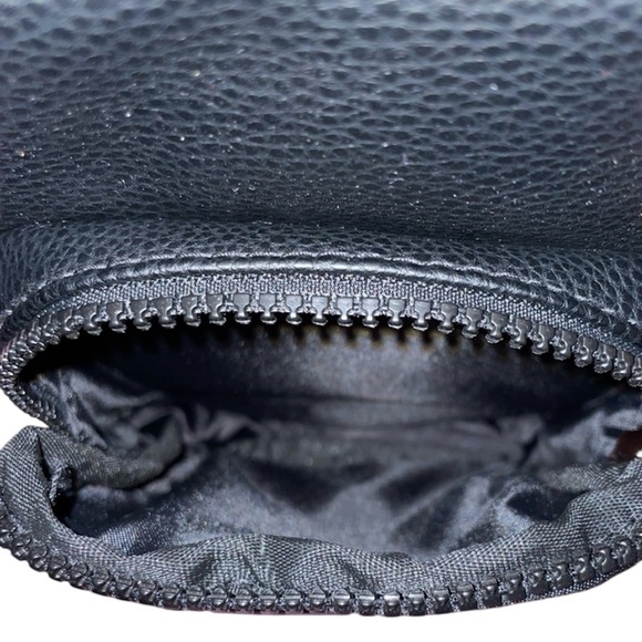 Reebok Grove Crossbody / Sling Bag - Picture 7 of 8